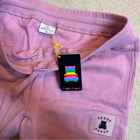 XL Teddy Fresh Pink Sweatpants - Picture 2 of 4